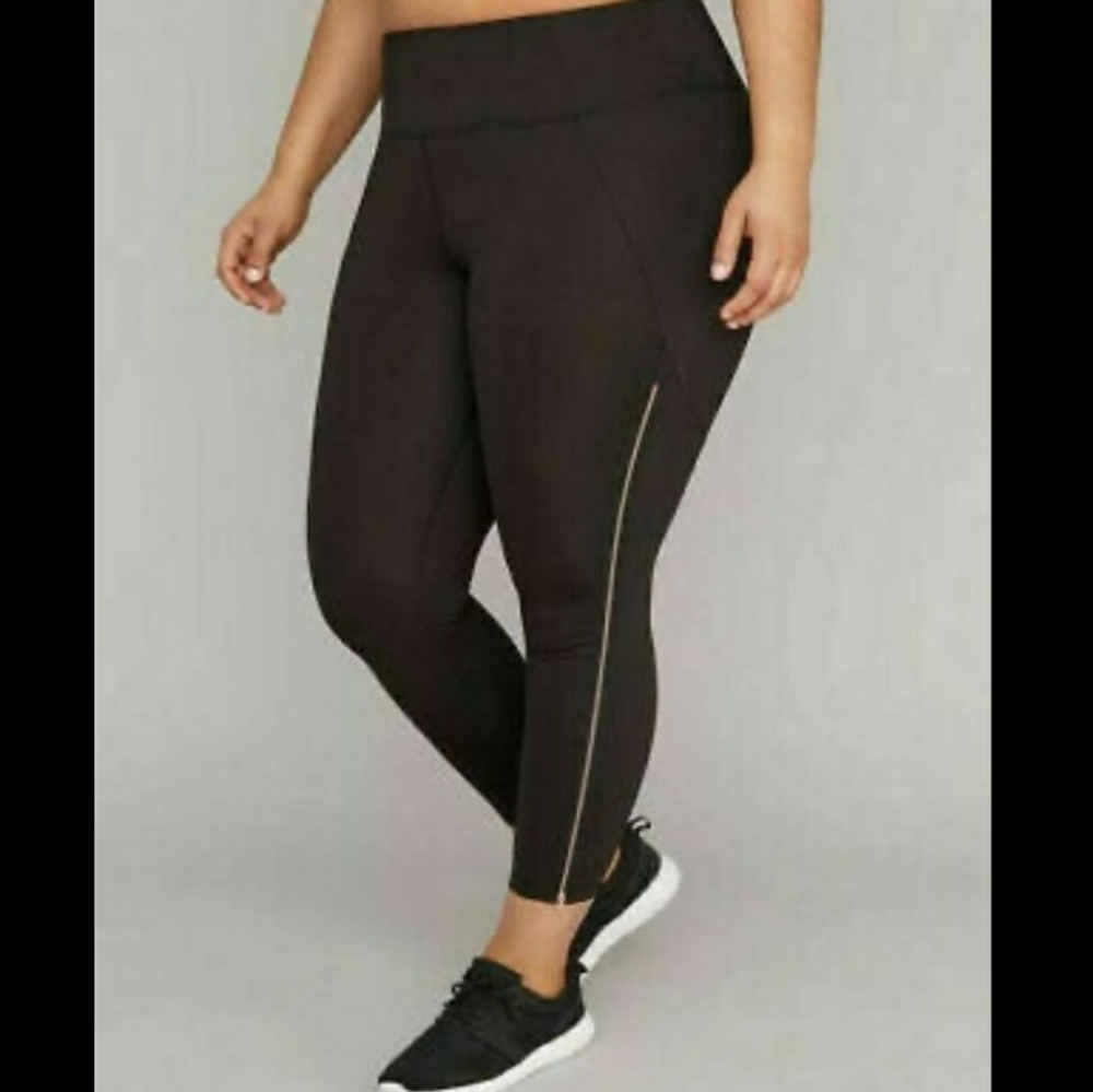 Livi black side zipper leggings size 14-16